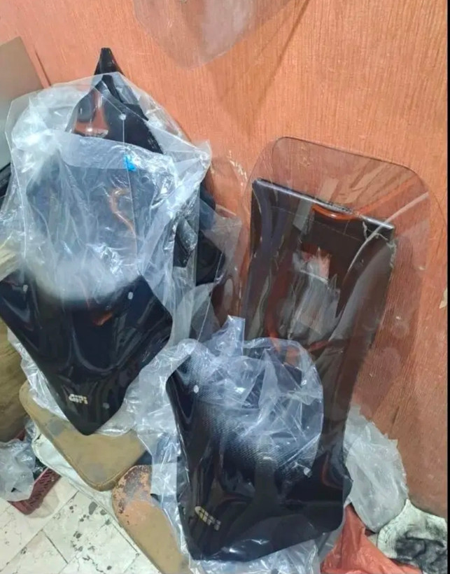 طلق موتورسیکلت gipi مخصوص jt200 جی تی 200 دودی